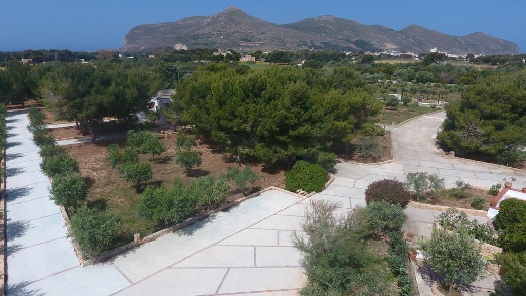 Appartamenti In Villa Senia Favignana Bagian luar foto